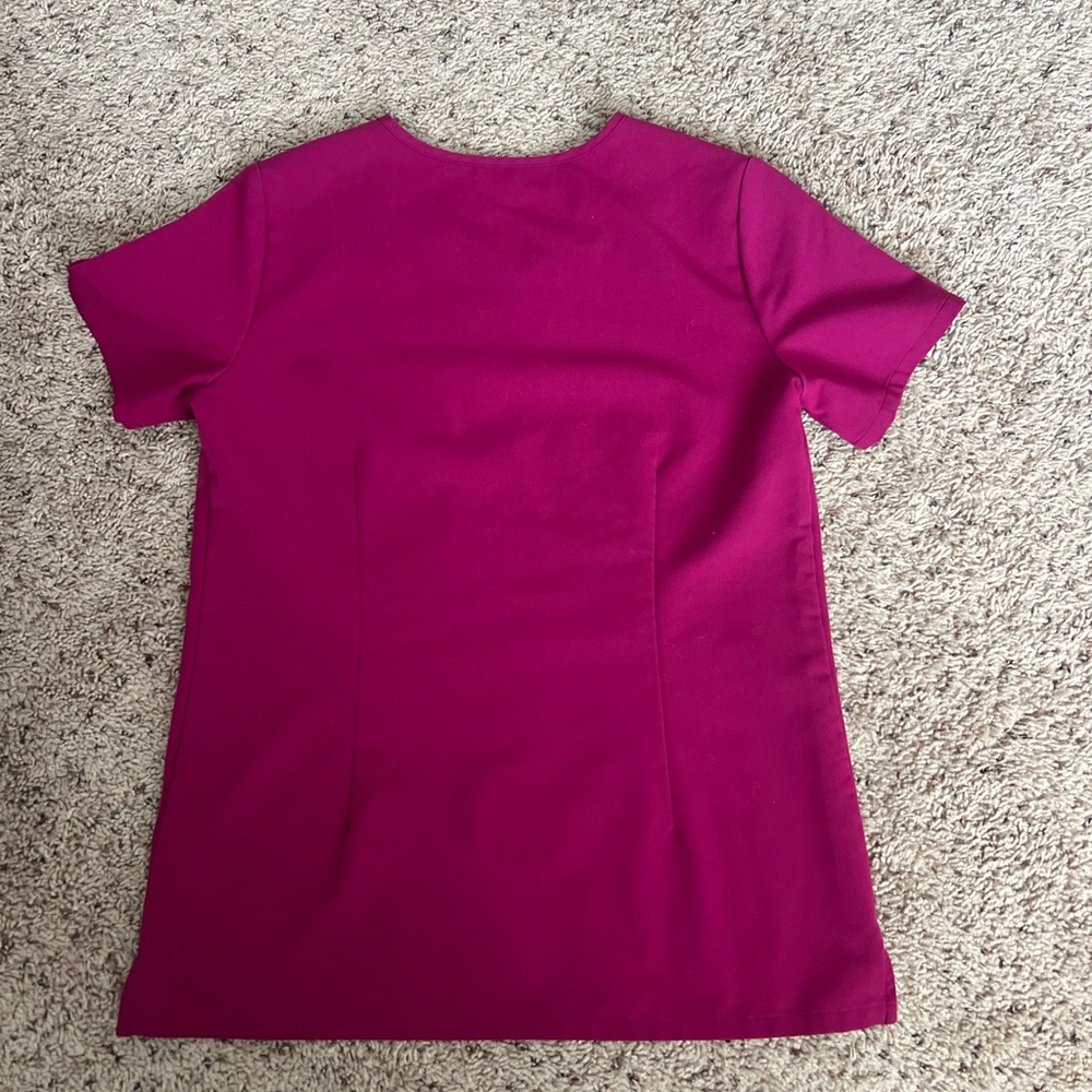 Figs Scrub Set - Berry - XS Top XS Bottom - Picture 6 of 6